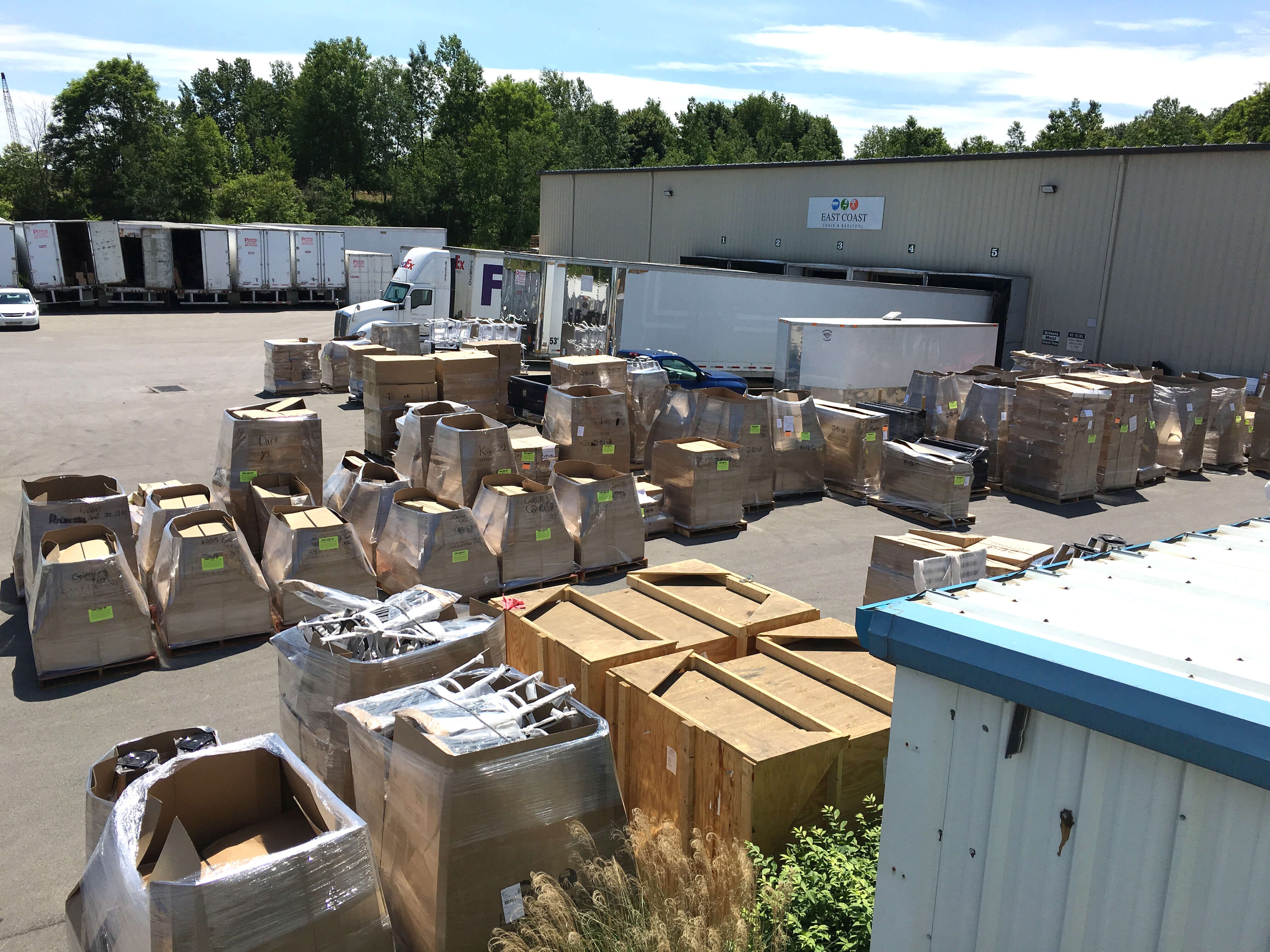 5 Helpful Hacks for Assembling Your Restaurant Furniture 