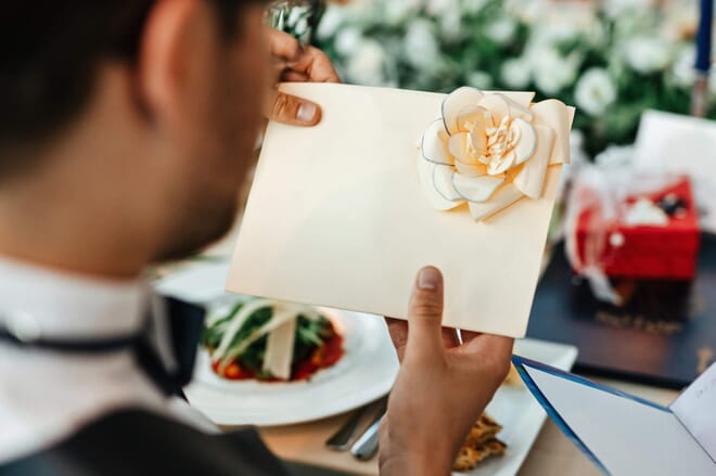 Peekaboo Promotions: What They Are and How to Pull One Off in Your Restaurant