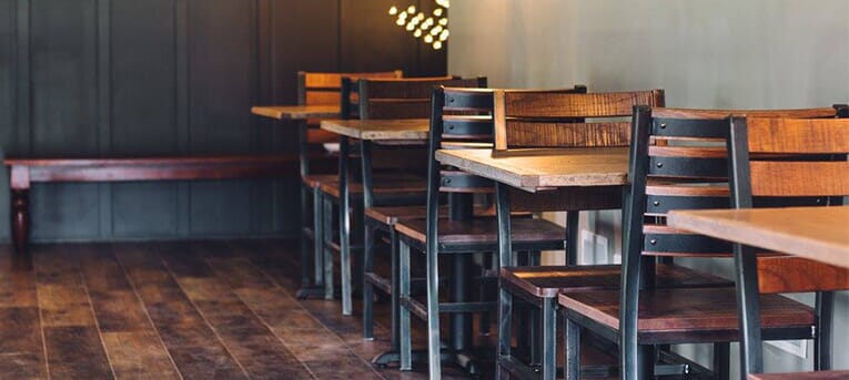 Why Wood and Metal Hybrid Restaurant Furniture Works