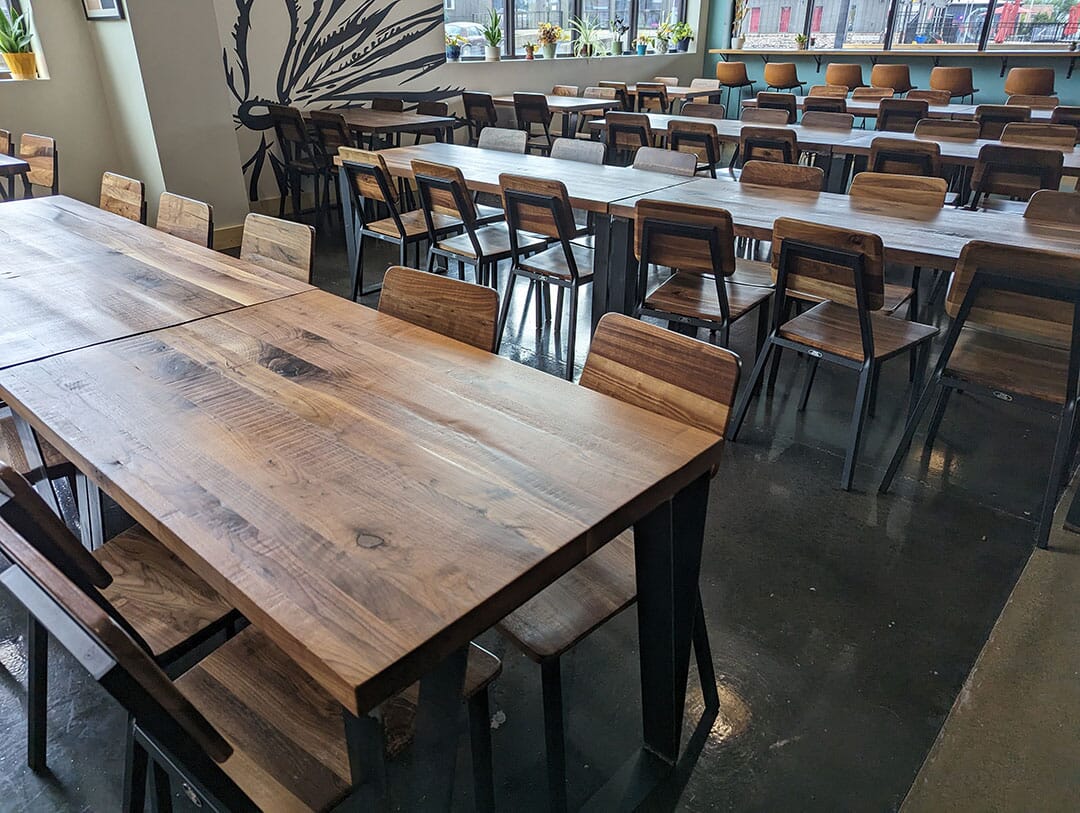 The Ultimate Guide to Buying and Maintaining Wood Restaurant Table Tops